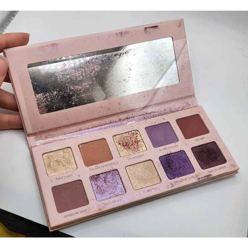Wander Beauty Suite Escape Eyeshadow Palette